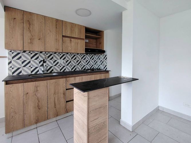 Apartamento de 2 alcobas en venta en Fontibon, Rionegro, 52 m² · foto 3 de 16