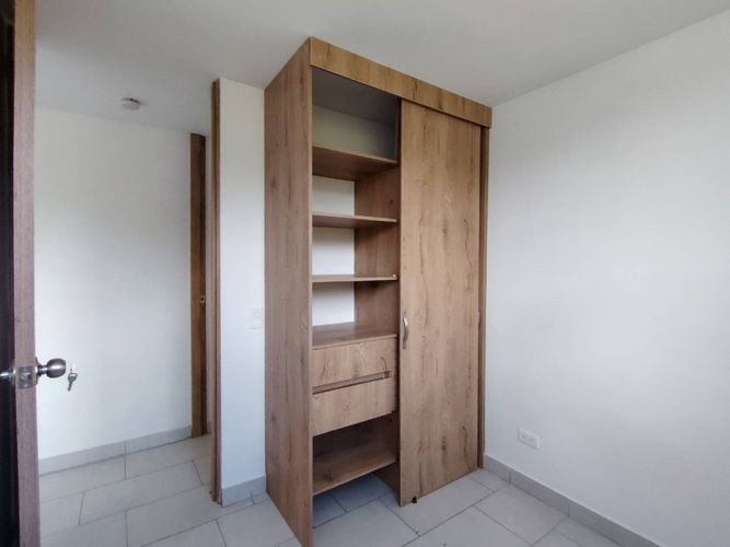 Apartamento de 2 alcobas en venta en Fontibon, Rionegro, 52 m² · foto 7 de 16