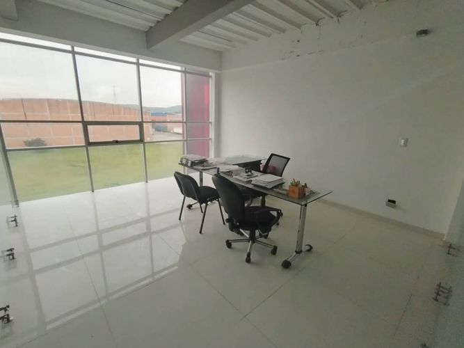 Oficina en arriendo en Parque Industrial Santo Domingo, Mosquera, 250 m² · foto 13 de 17