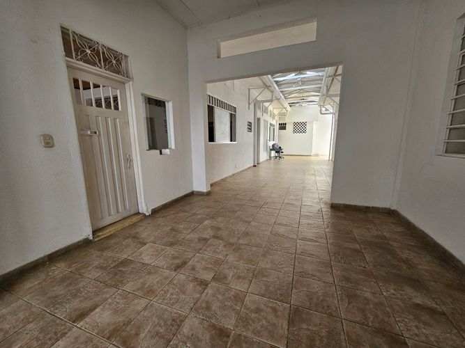 Casa de 5 alcobas en venta en Santander, Girardot, 247 m² · foto 20 de 23