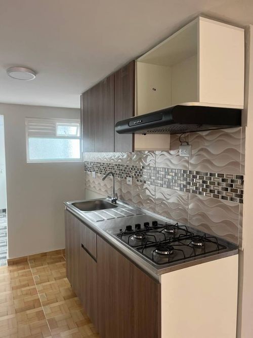 Casa de 7 alcobas en venta en Hacienda Fontanar, Chía, 425 m² · foto 3 de 20