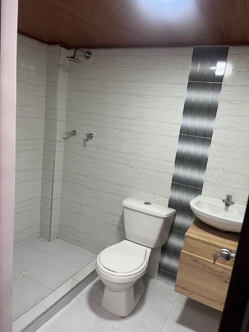 Casa de 7 alcobas en venta en Hacienda Fontanar, Chía, 425 m² · foto 12 de 20