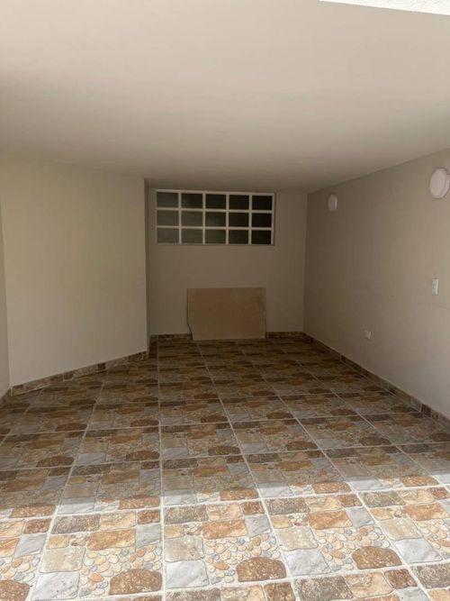 Casa de 7 alcobas en venta en Hacienda Fontanar, Chía, 425 m² · foto 18 de 20