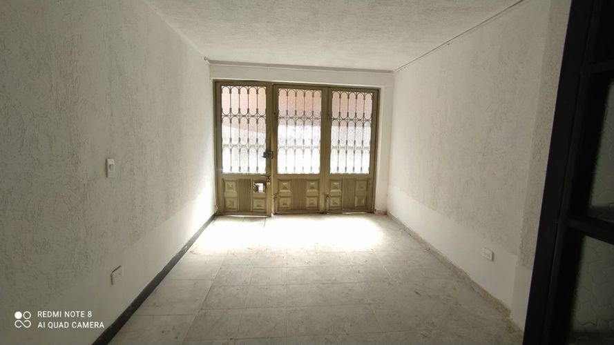 Casa de 14 alcobas en venta en Ub Rincon De Los Virreyes, Mosquera, 360 m² · foto 2 de 24
