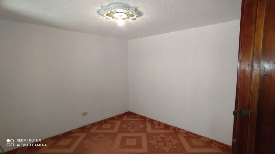 Casa de 14 alcobas en venta en Ub Rincon De Los Virreyes, Mosquera, 360 m² · foto 13 de 24