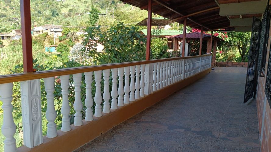 Finca en venta en Encenillos, Guarne, 1800 m² · foto 5 de 7