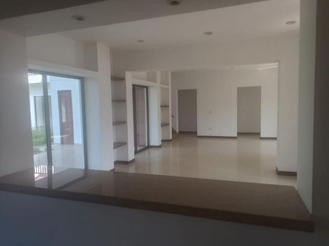 Casa de 5 alcobas en venta en La Morada, Jamundí, 350 m² · foto 2 de 20