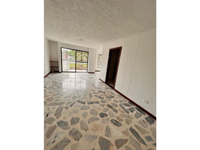 Apartamento de 3 alcobas en venta en La Selva, Cali, 118 m² · foto 5 de 24