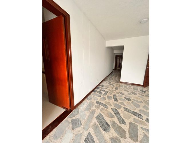 Apartamento de 3 alcobas en venta en La Selva, Cali, 118 m² · foto 18 de 24