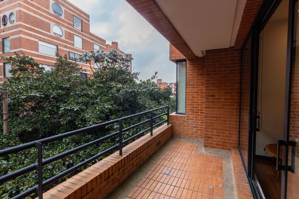 Apartamento en venta en Los Rosales, Bogotá · foto 8 de 24