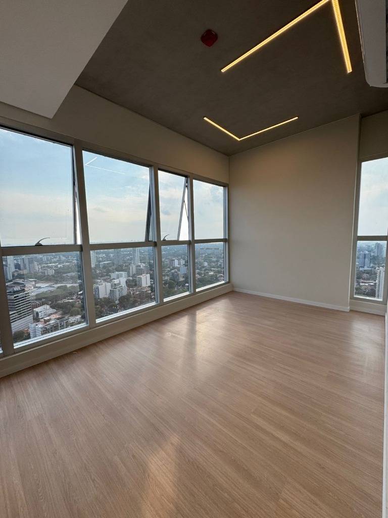 Descubre tu Nuevo Hogar: Departamento de Lujo a Estrenar en Petra Tower. ¡Inversión Inteligente, Vida Excepcional! — foto 2