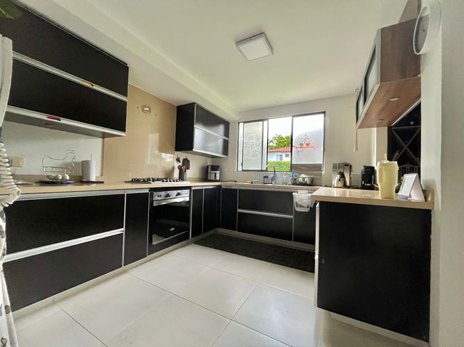 Casa de 5 alcobas en venta en Pance, Cali, 270 m² · foto 12 de 19