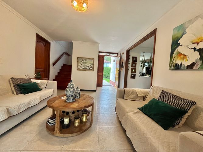 Casa de 5 alcobas en venta en Pance, Cali, 270 m² · foto 13 de 19