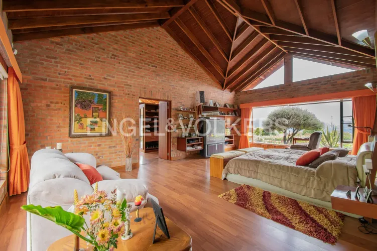 Casa de 5 alcobas en venta en Mercenario, Sopó, 573 m² · foto 14 de 20
