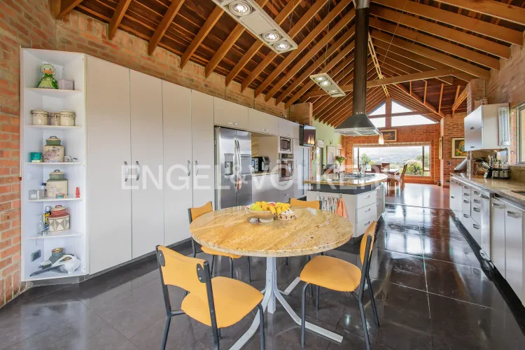 Casa de 5 alcobas en venta en Mercenario, Sopó, 573 m² · foto 9 de 20
