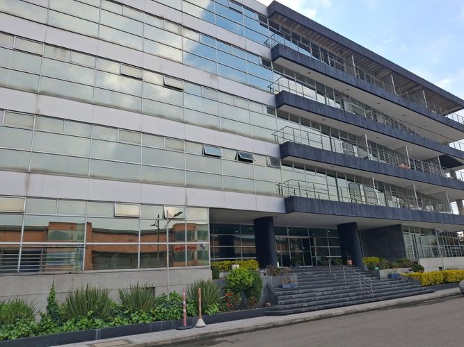 Oficina en arriendo en Siberia, Cota, 725 m² · foto 2 de 24
