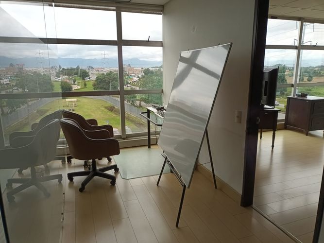 Oficina en arriendo en Siberia, Cota, 725 m² · foto 7 de 24