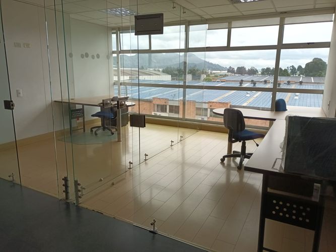 Oficina en arriendo en Siberia, Cota, 725 m² · foto 20 de 24