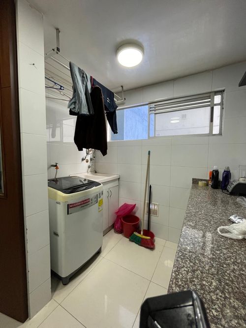 Apartamento de 3 alcobas en venta en Versalles, Floridablanca, 92 m² · foto 3 de 16