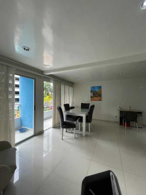 Apartamento de 3 alcobas en venta en Versalles, Floridablanca, 92 m² · foto 6 de 16