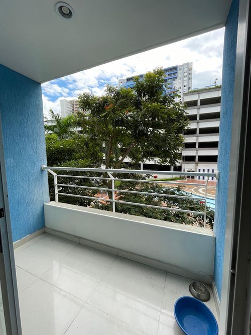 Apartamento de 3 alcobas en venta en Versalles, Floridablanca, 92 m² · foto 7 de 16