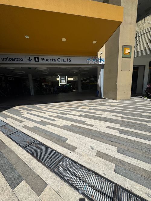 Local en venta en Los Caobos, Neiva, 76 m² · foto 9 de 17