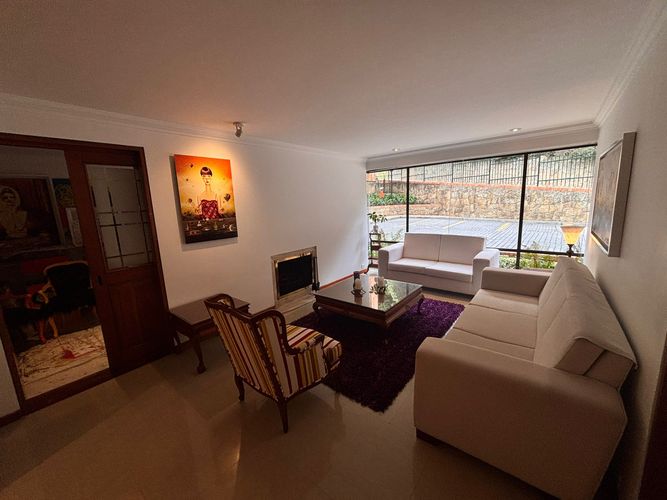 Apartamento de 3 alcobas en venta en Altos De Suba, Bogotá, 151 m² · foto 2 de 24