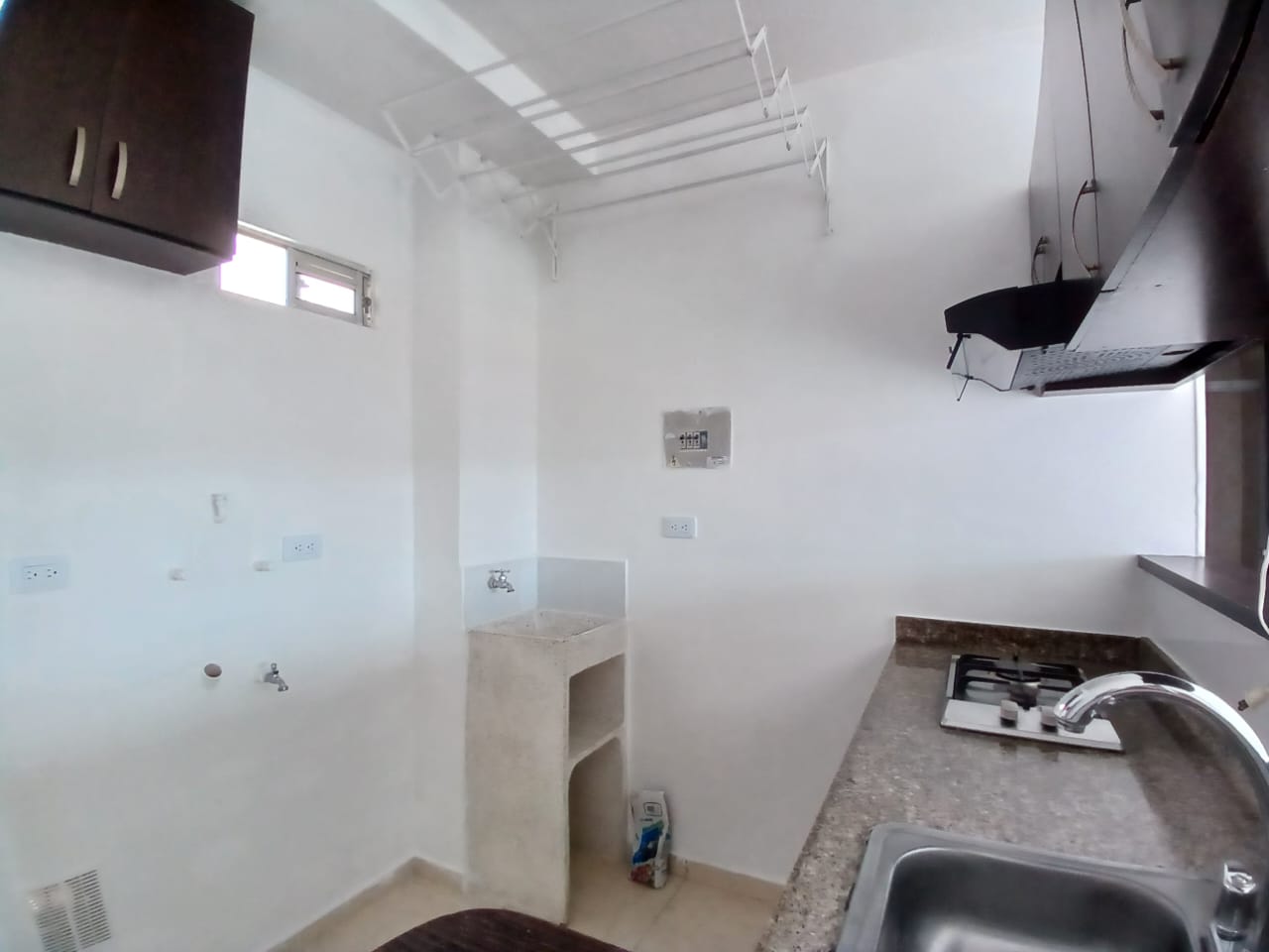 Apartamento en venta en Bosques De Santa Elena, Pereira · foto 4 de 9