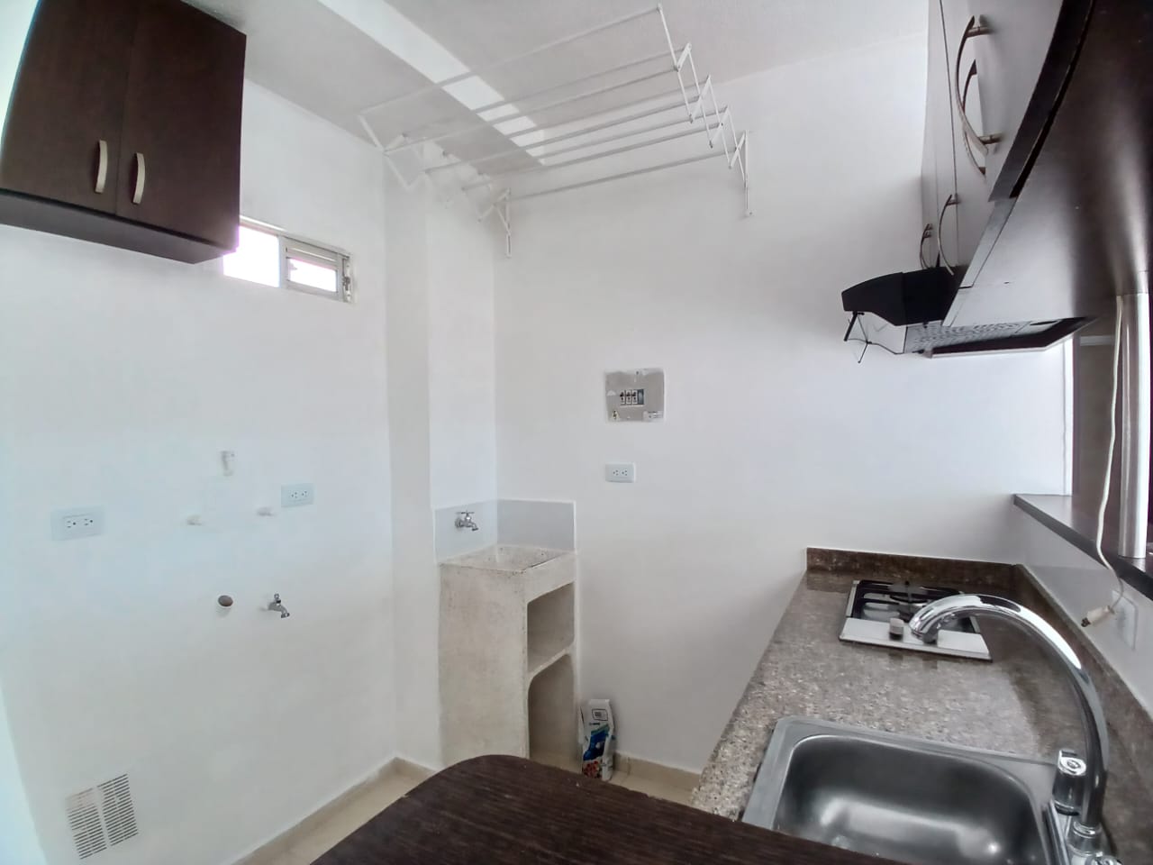 Apartamento en venta en Bosques De Santa Elena, Pereira · foto 5 de 9