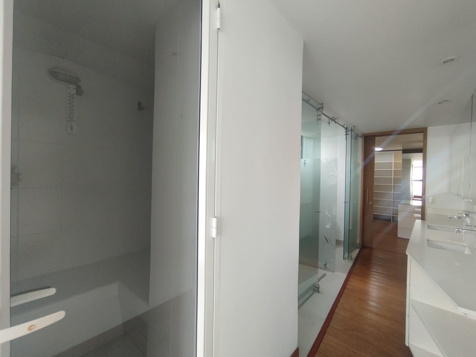 Apartamento en arriendo en Urbanización Las Cumbres, Medellín · foto 5 de 20
