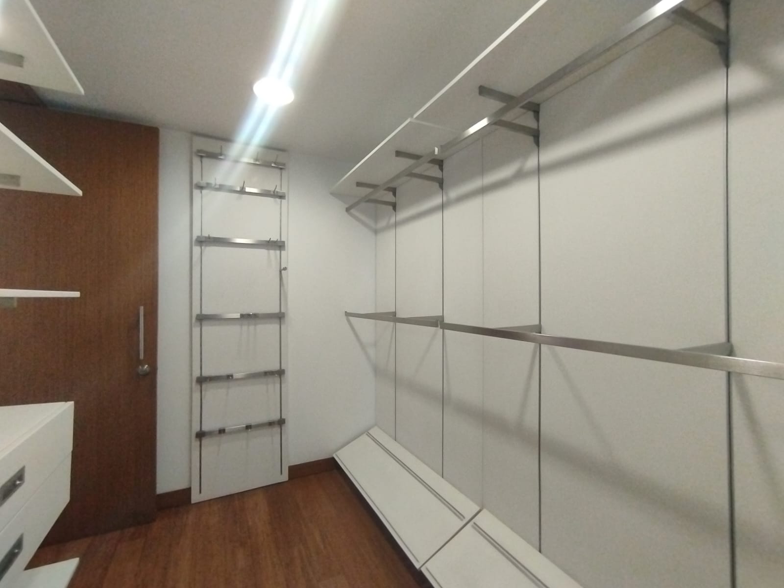 Apartamento en arriendo en Urbanización Las Cumbres, Medellín · foto 14 de 20