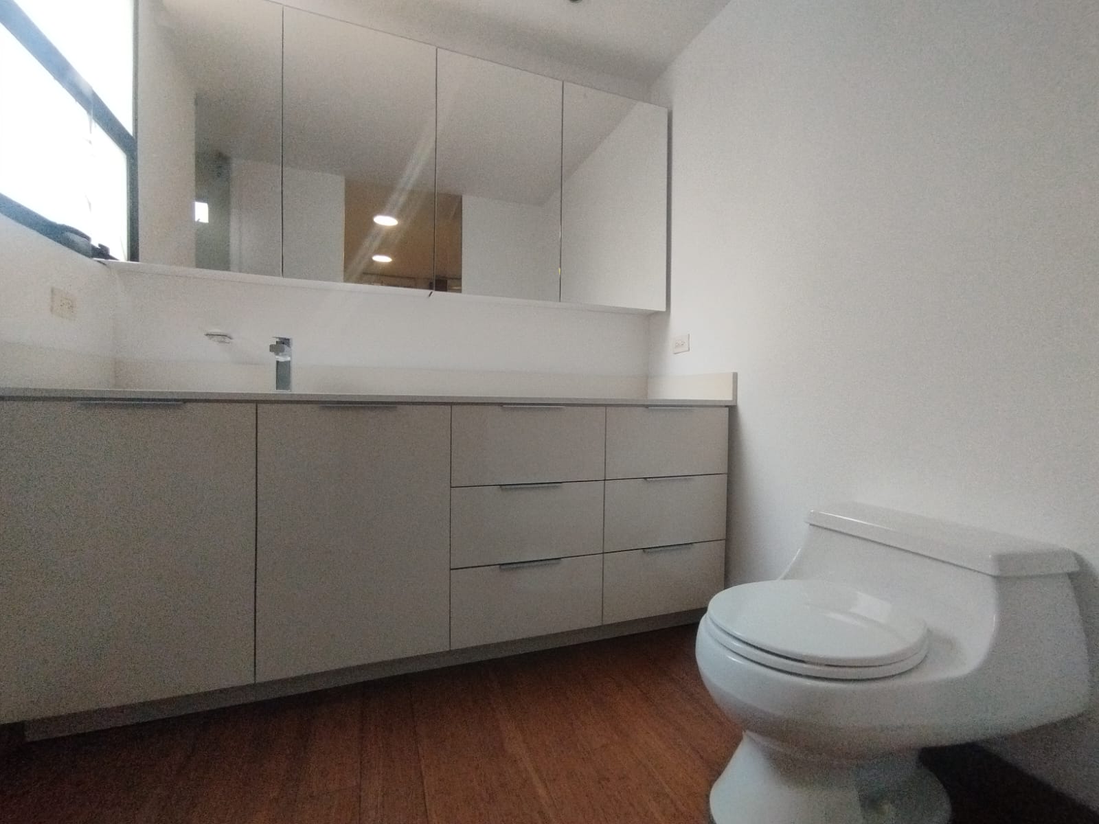 Apartamento en arriendo en Urbanización Las Cumbres, Medellín · foto 15 de 20
