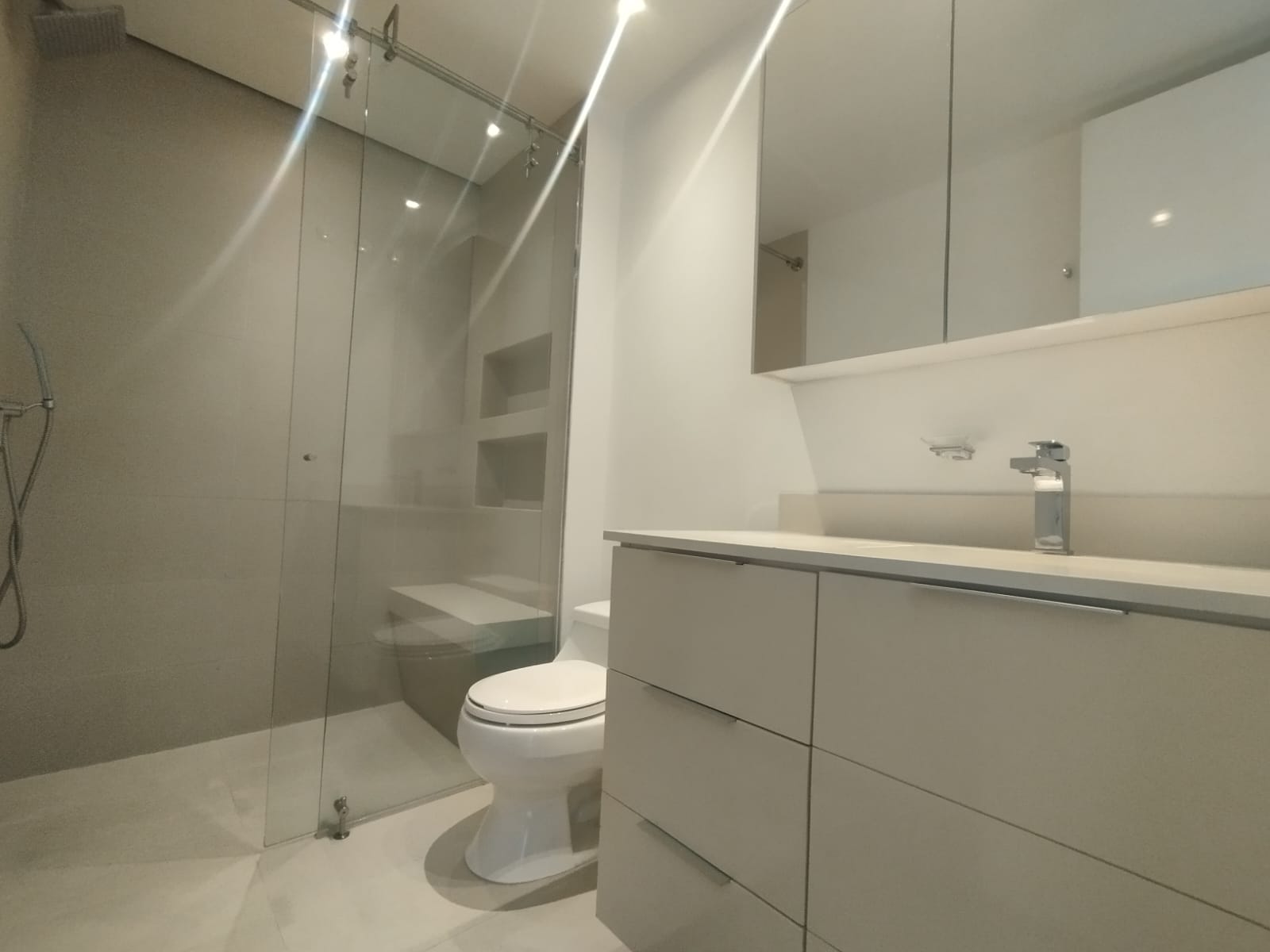 Apartamento en arriendo en Urbanización Las Cumbres, Medellín · foto 20 de 20