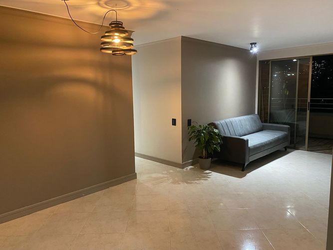 Apartamento de 2 alcobas en venta en Las Lomas, Medellín, 97 m² · foto 2 de 13