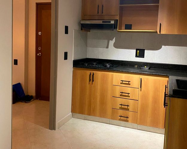 Apartamento de 2 alcobas en venta en Las Lomas, Medellín, 97 m² · foto 7 de 13