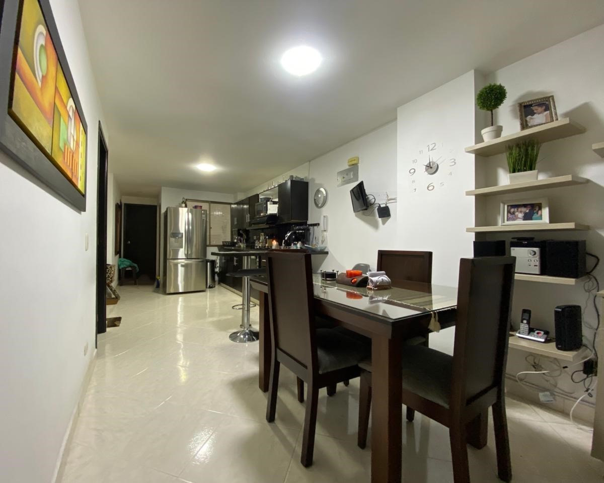 Apartamento en venta en La Magnolia, Envigado · foto 3 de 13