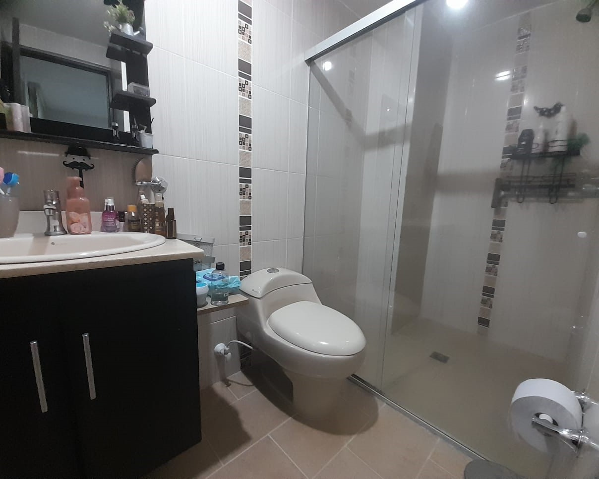 Apartamento en venta en La Magnolia, Envigado · foto 11 de 13