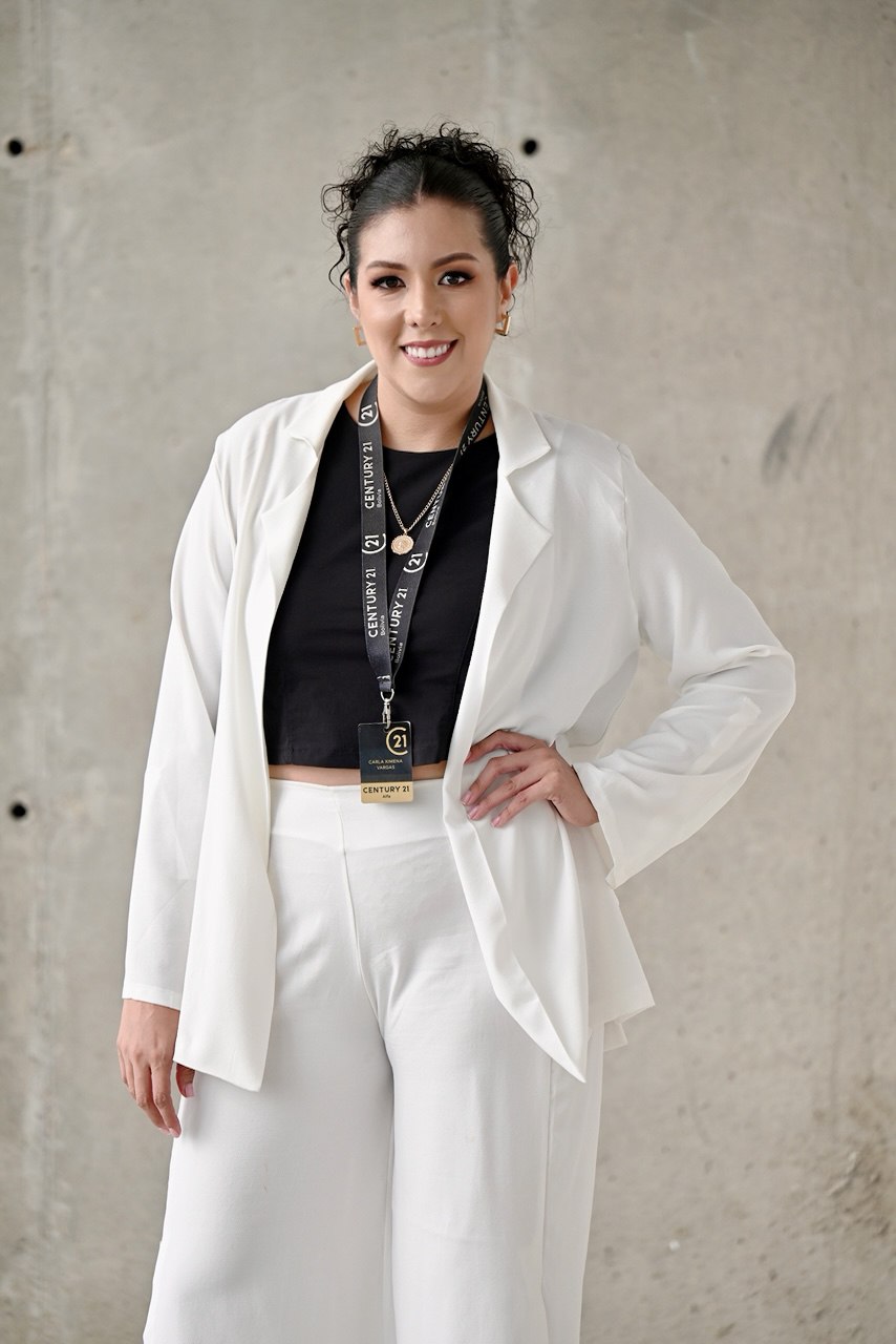 Carla Vargas - Century21 Signature