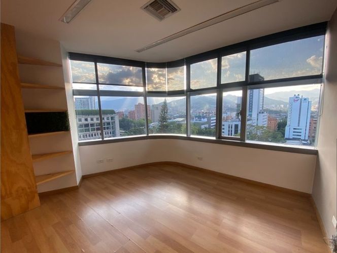 Oficina en arriendo en Alejandría, Medellín, 78 m² · foto 4 de 13