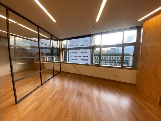 Oficina en arriendo en Alejandría, Medellín, 78 m² · foto 12 de 13