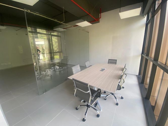 Oficina en arriendo en El Poblado, Medellín, 44 m² · foto 12 de 16