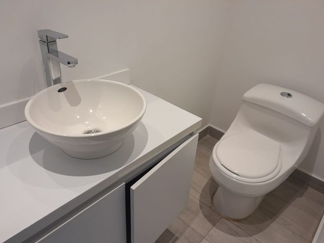 Oficina en arriendo en El Poblado, Medellín, 37 m² · foto 10 de 10