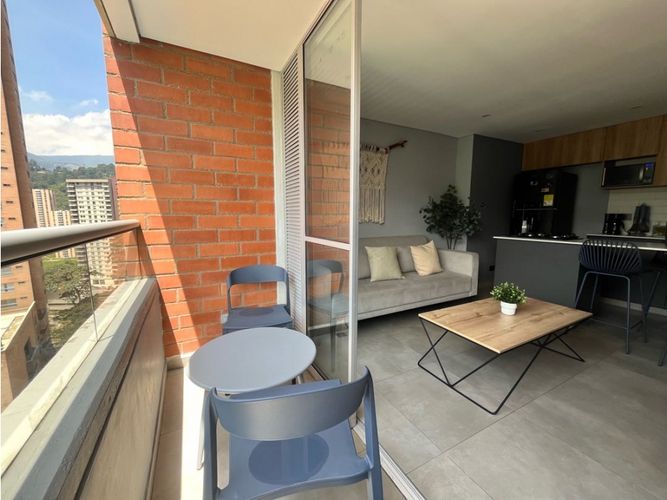 Apartamento de 3 alcobas en venta en San Jose, Sabaneta, 66 m² · foto 5 de 19