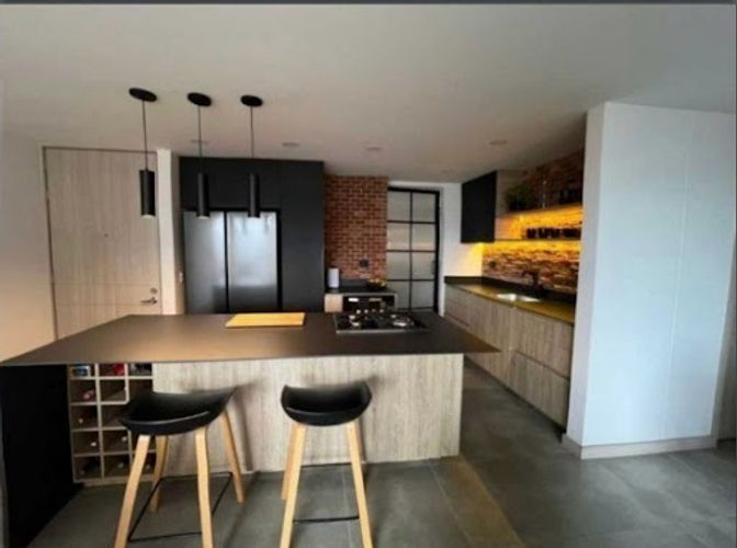 Apartamento de 3 alcobas en venta en San Jose, Sabaneta, 104 m² · foto 2 de 19