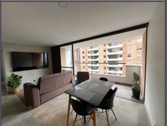 Apartamento de 3 alcobas en venta en San Jose, Sabaneta, 104 m² · foto 8 de 19