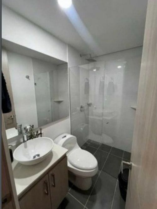 Apartamento de 3 alcobas en venta en San Jose, Sabaneta, 104 m² · foto 12 de 19