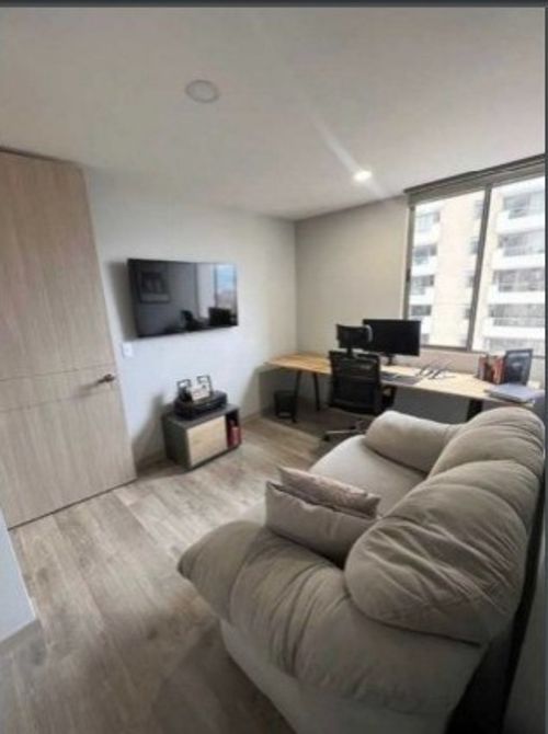 Apartamento de 3 alcobas en venta en San Jose, Sabaneta, 104 m² · foto 13 de 19