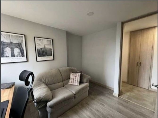 Apartamento de 3 alcobas en venta en San Jose, Sabaneta, 104 m² · foto 14 de 19