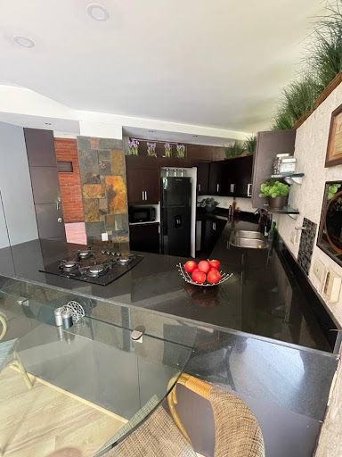 Apartamento en venta en Vía Las Palmas, Medellín · foto 3 de 17