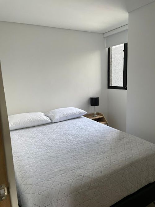 Apartamento de 3 alcobas en venta en Altos Del Poblado, Medellín, 70 m² · foto 7 de 9